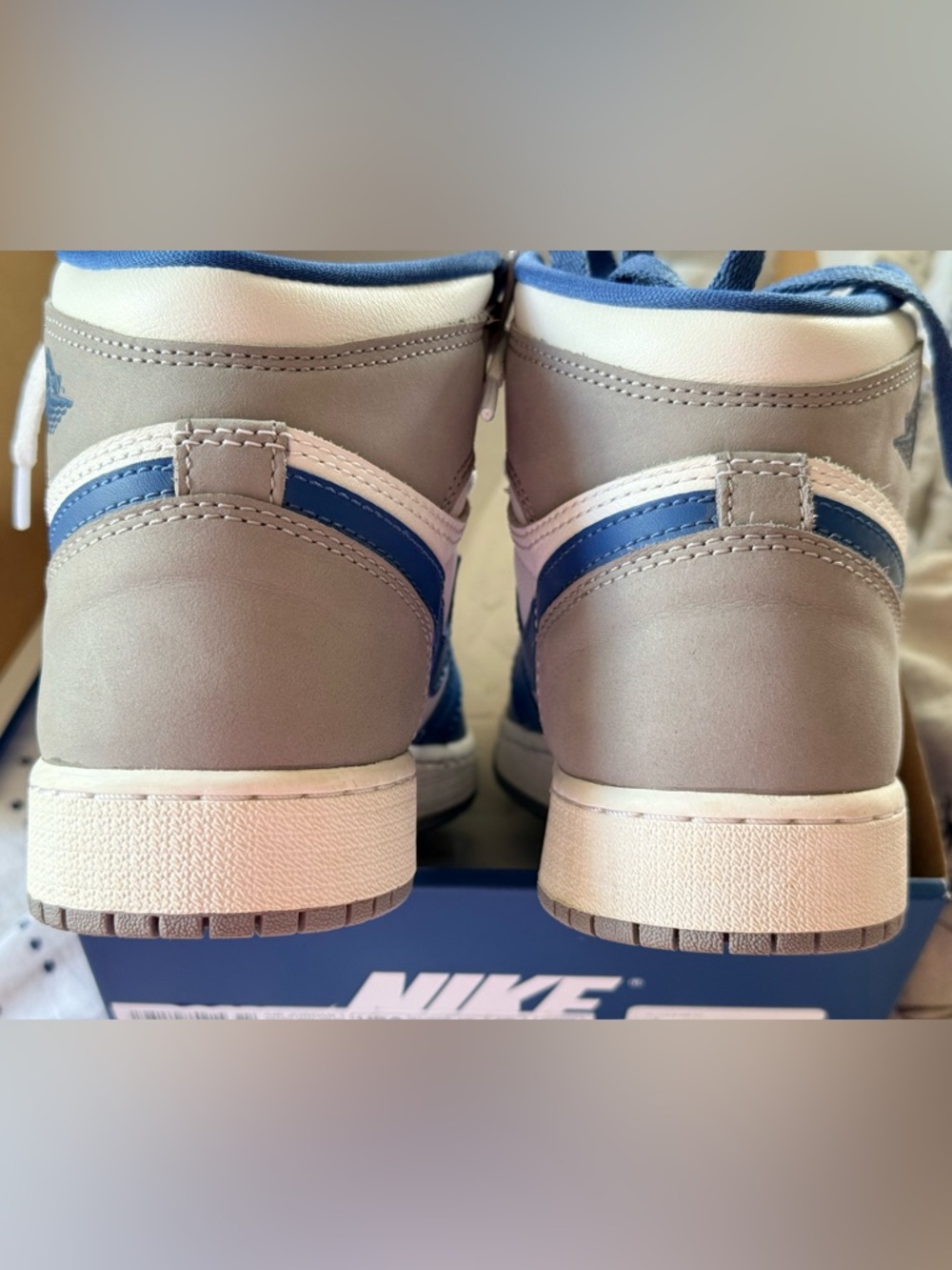 Nike Air Jordan 1 High OG True Blue White Cement Grey Size 5Y - Picture 9 of 10